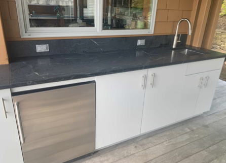 Outdoor Kitchen Countertop Space